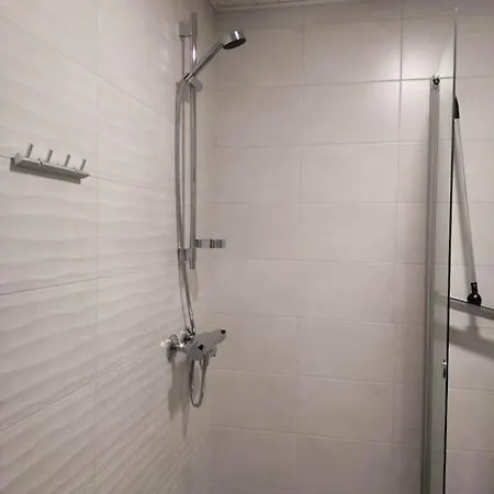 32m2 & Own Parking Place Indoors Turku