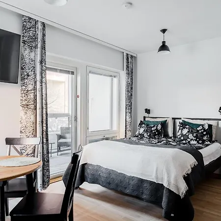 32m2 & Own Parking Place Indoors *