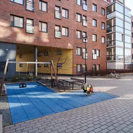 32m2 & Own Parking Place Indoors