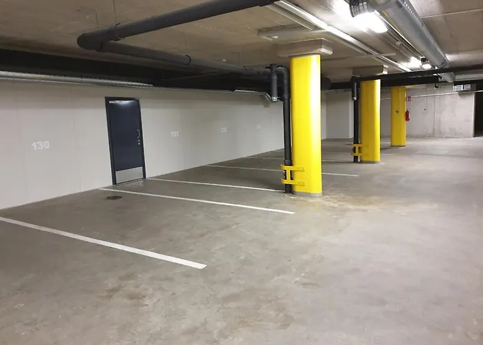 شقة 32m2 & Own Parking Place Indoors *
