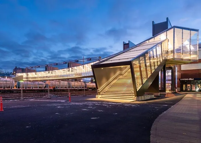 32m2 & Own Parking Place Indoors * توركو