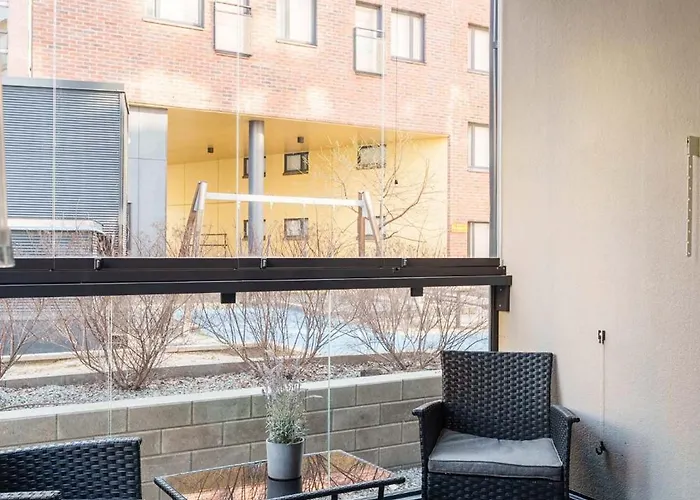 32m2 & Own Parking Place Indoors شقة